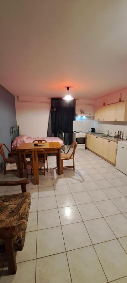 Petros Studios Mastixa Chios Town Eksteriør billede